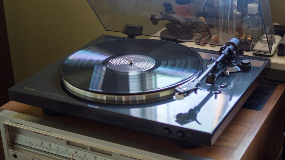 Platine vinyle : comparatif pour acheter la meilleure platine vinyle (2024) 18